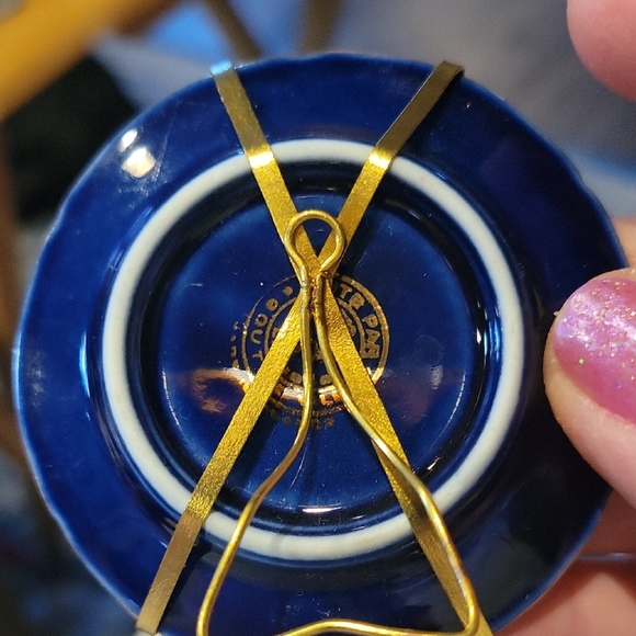 Limoges Cobalt Blue & Gold Courting Couple Miniature Plate - Picture 3 of 3